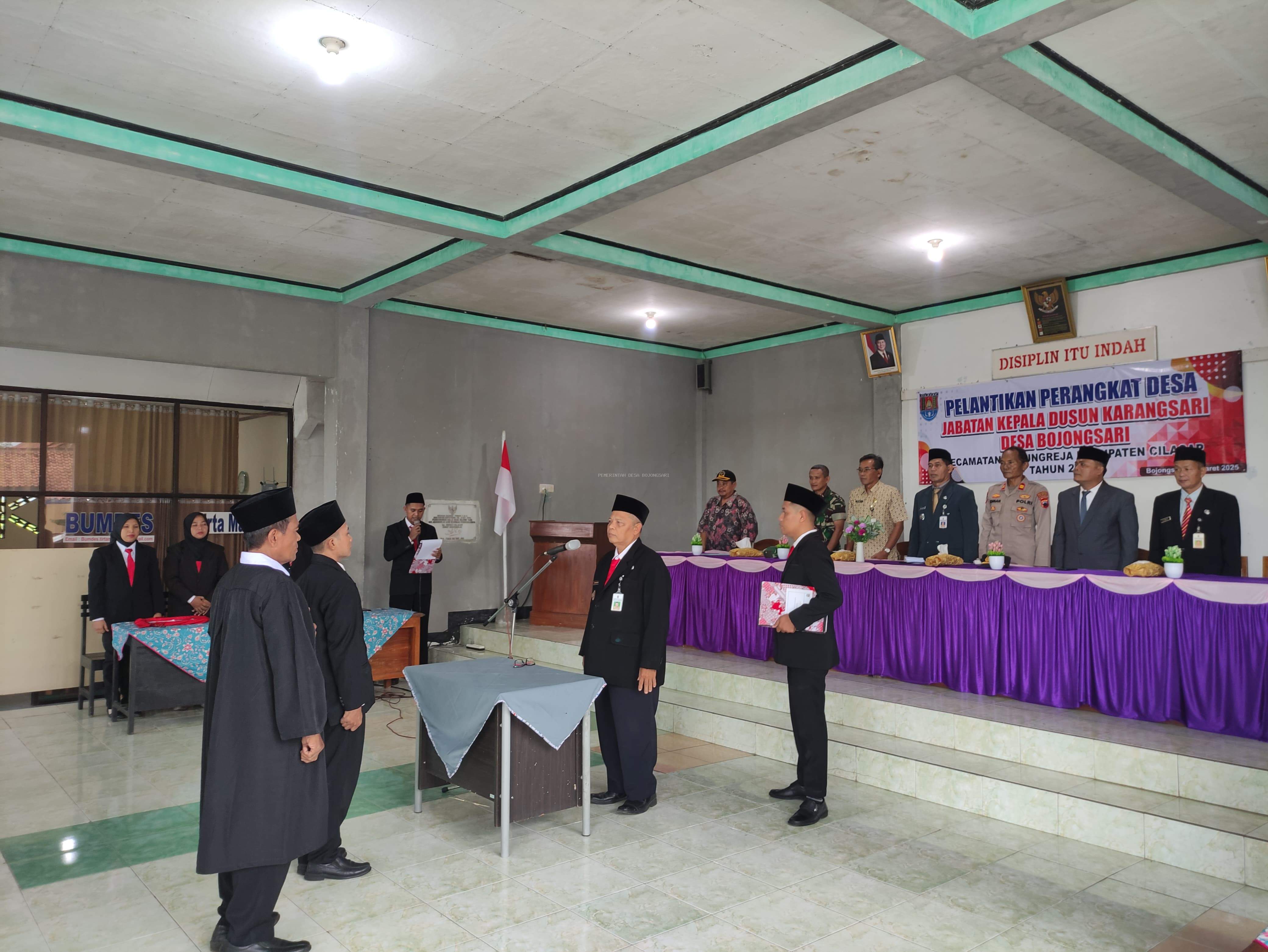 PELANTIKAN PERANGKAT DESA JABATAN KEPALA DUSUN KARANGSARI  DESA BOJONGSARI TAHUN 2025